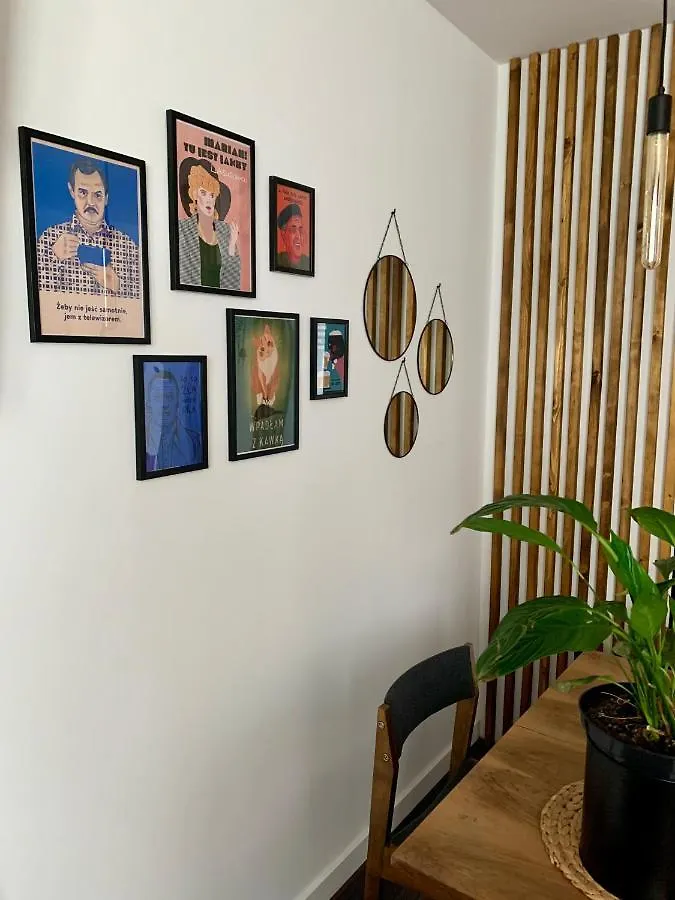 Metro Trocka Apartment Warszawa
