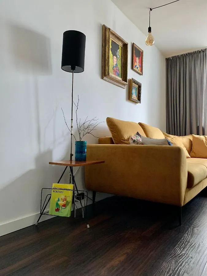 Metro Trocka Apartment Warszawa